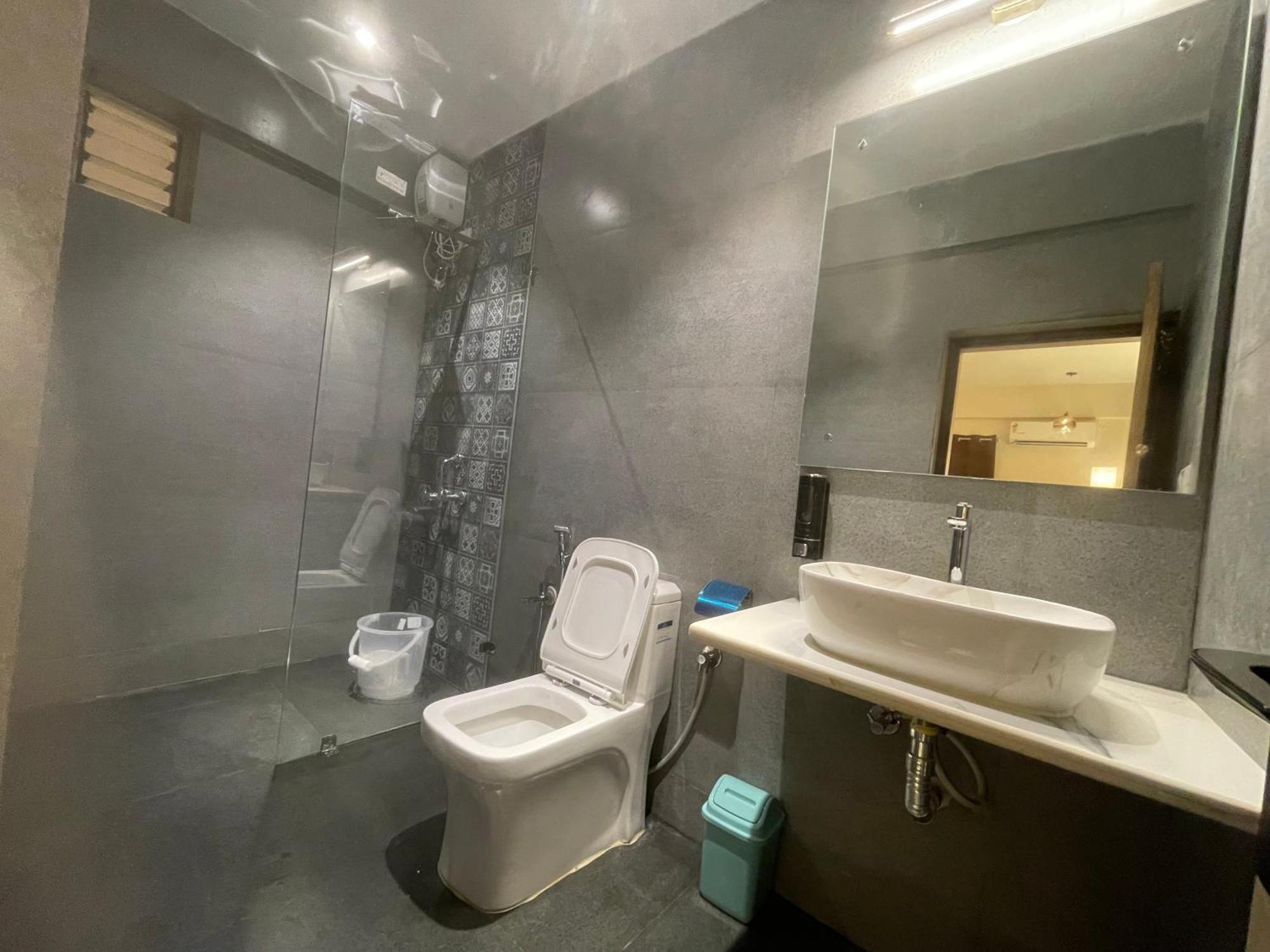 Royal Casa Baga Hotel Ngoại thất bức ảnh